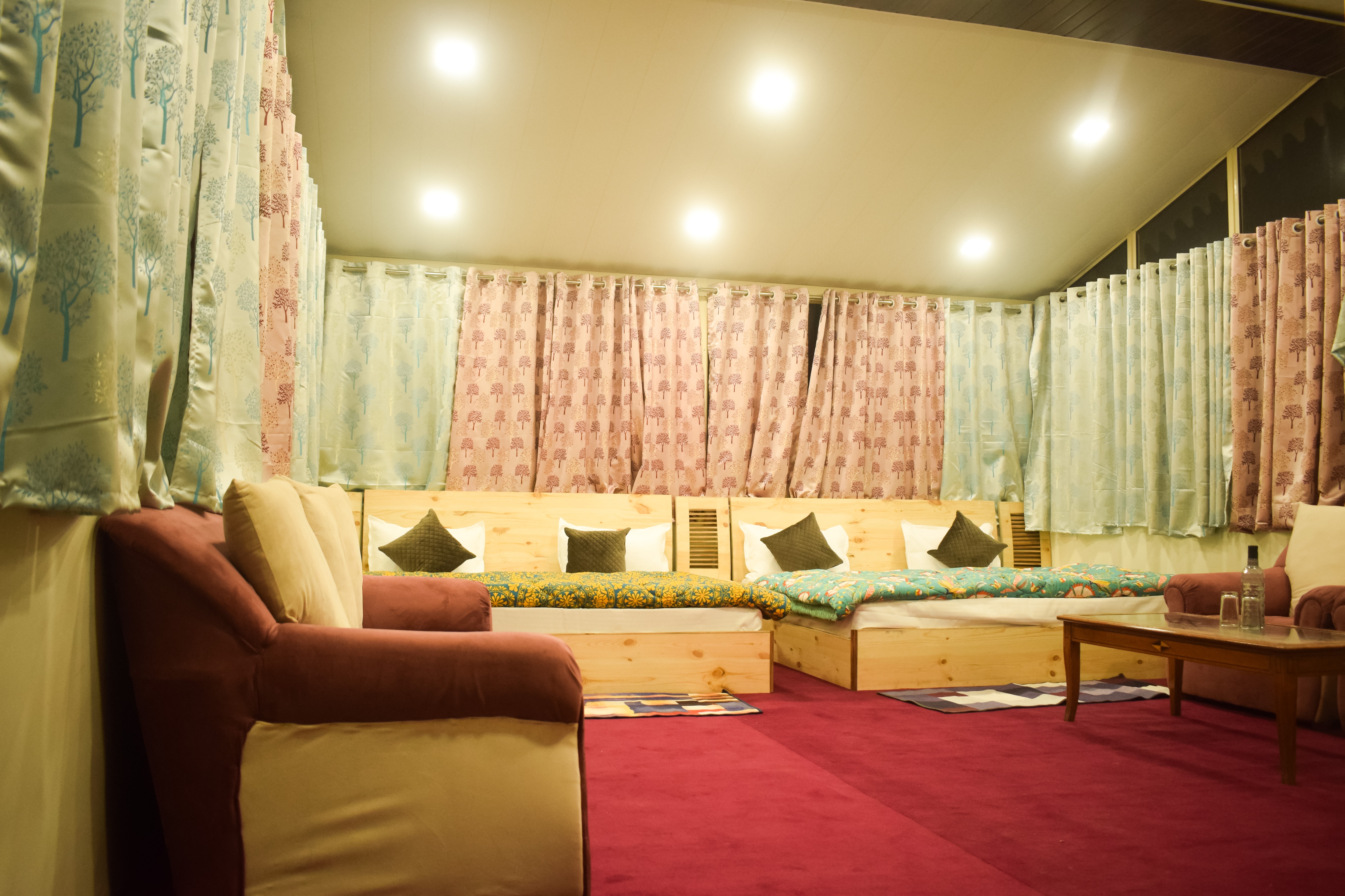 IJA GUEST HOUSE AND CAFE - Tap to explore photos