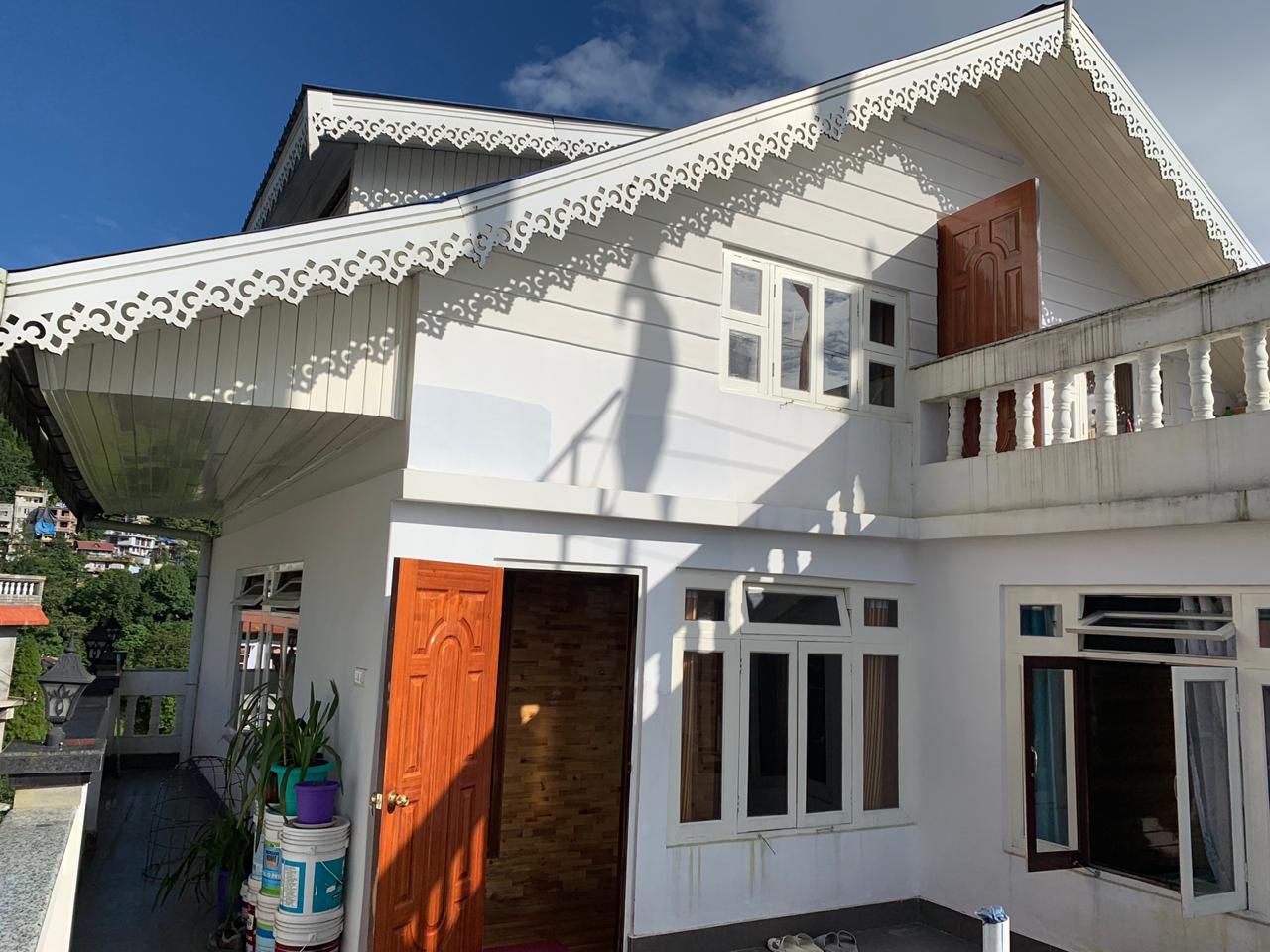 Tashiling Homestay - Tap to explore photos