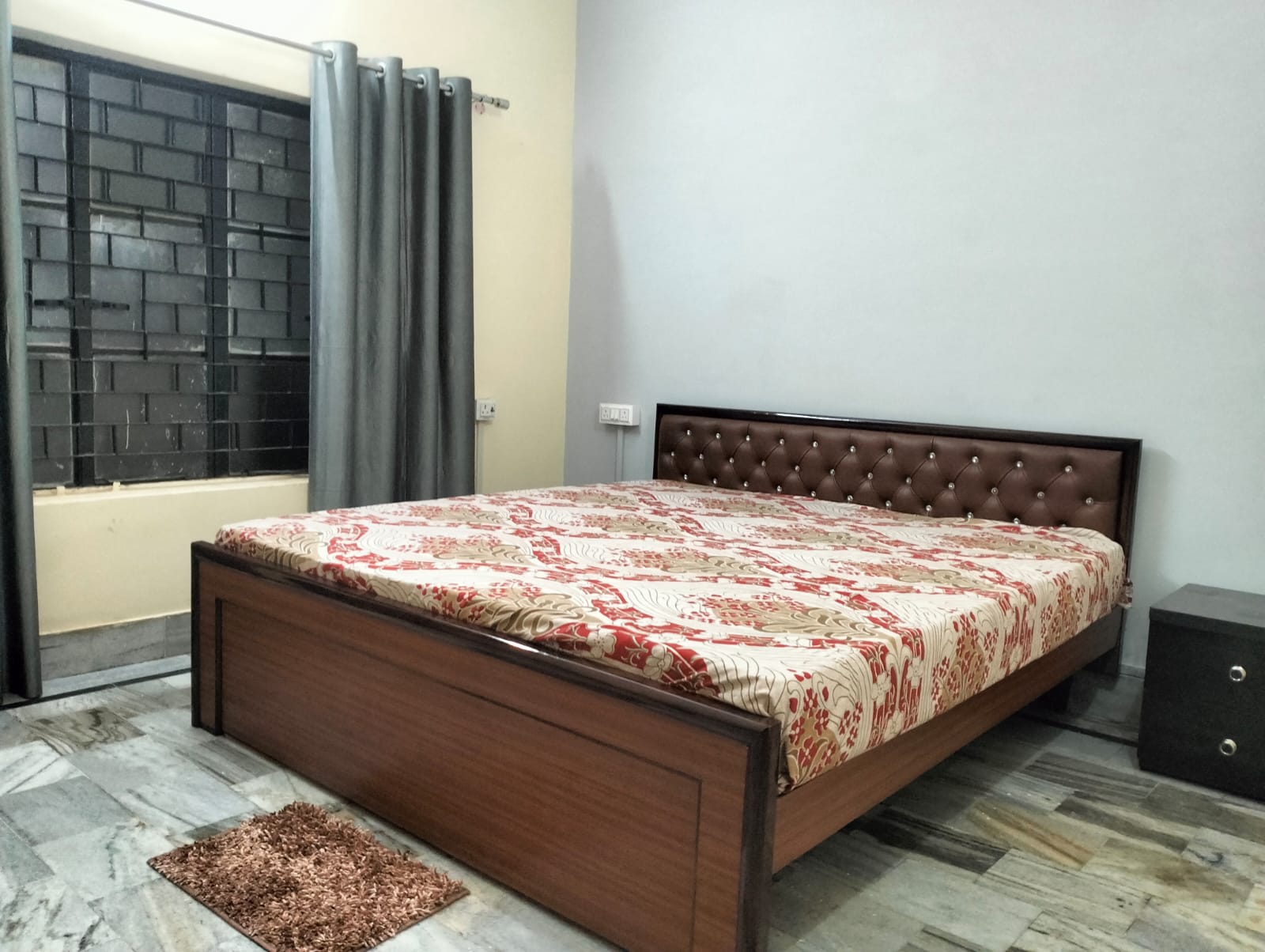 Luxury homestay - Tap to explore photos