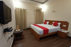 Hotel Padmini International, Varanasi