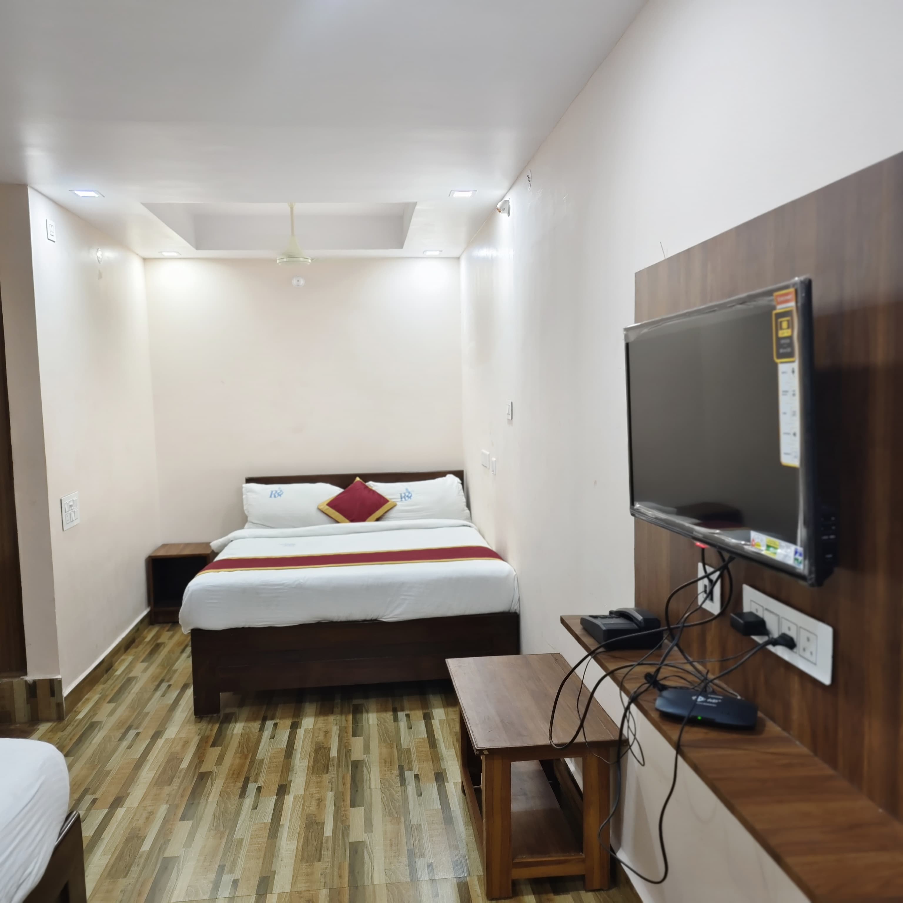 Hotel Radha Krishna - Tap to explore photos