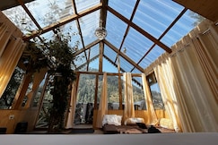 HieSky Treehouse Jibhi, Jibhi