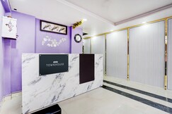 Townhouse ROYAL ELAN, Noida