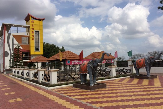 Hotel Sangam International