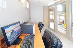 Holiday Inn Express & Suites Calgary South-Macleod Trail S, Calgary, Alberta