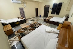 Omji Ashram Varanasi | Near Jageshwar Mahadev, Varanasi