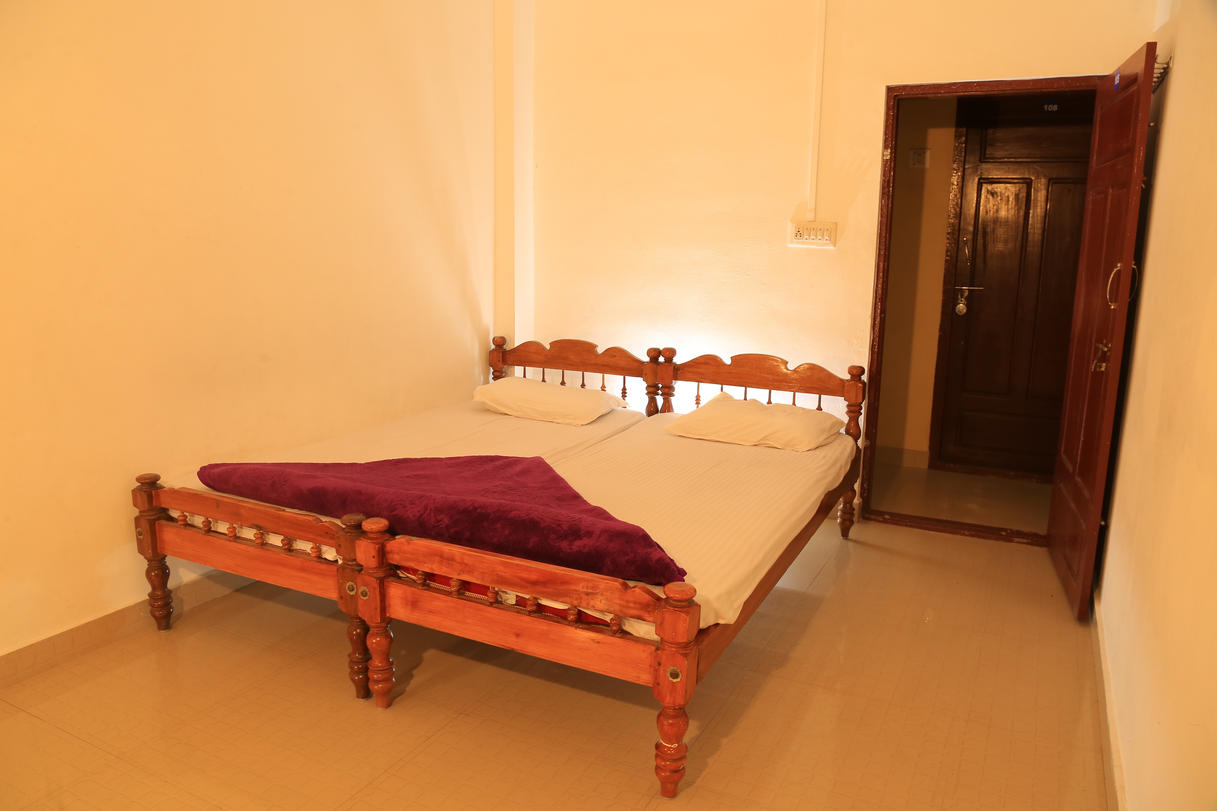 Cicily Cottage Munnar - Tap to explore photos