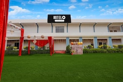 Super Hotel O Takrohi Hospital Road Formerly Madhuraj Palace, Lucknow