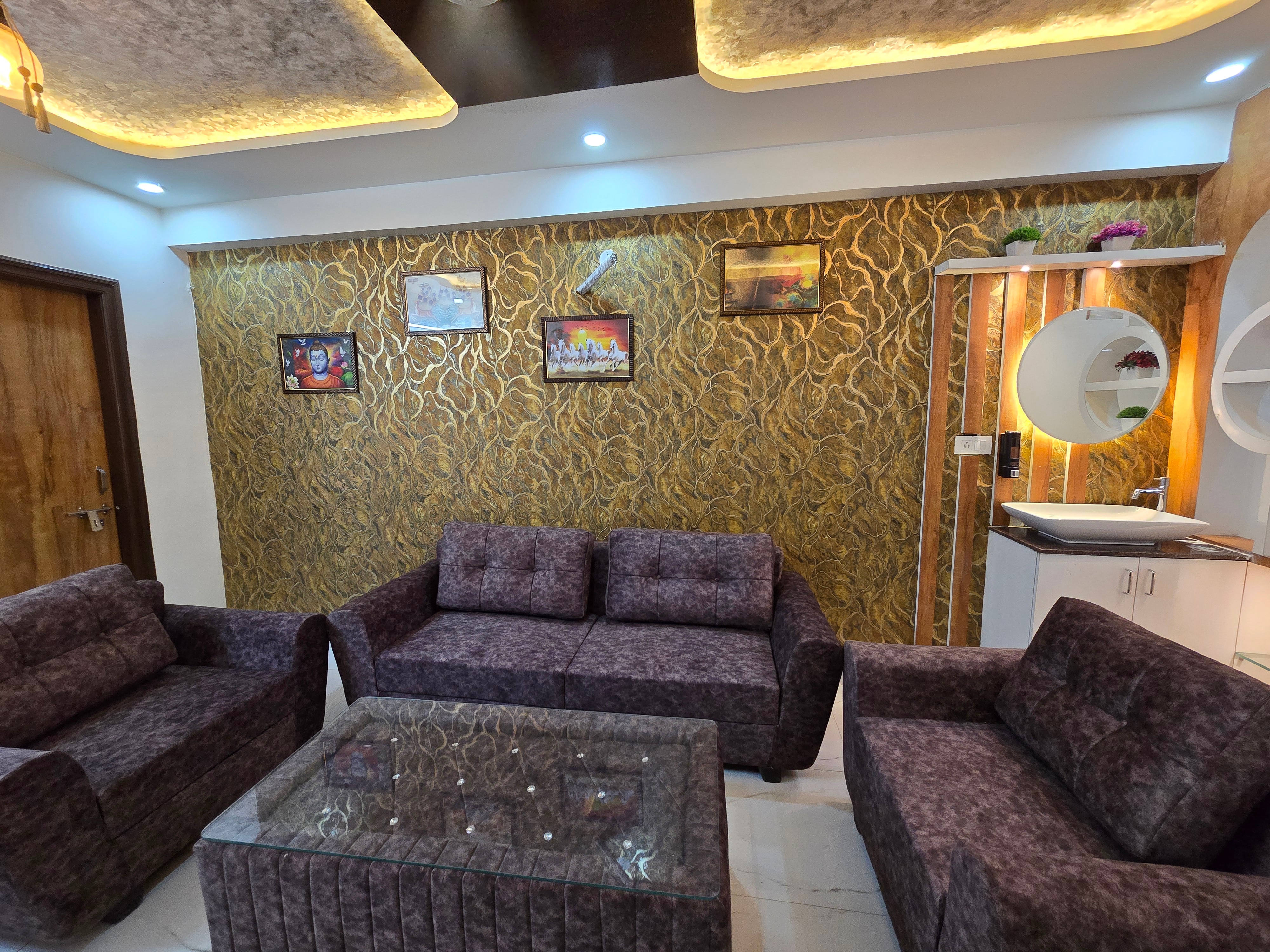 Vinayak Homestay - Tap to explore photos