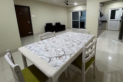 Orchid Apartment, Chimur