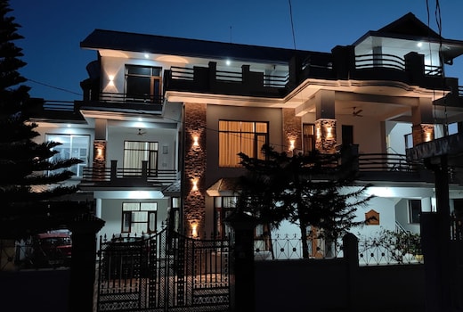 Umang Cottage 2BHK Penthouse  Dhauladhar View I