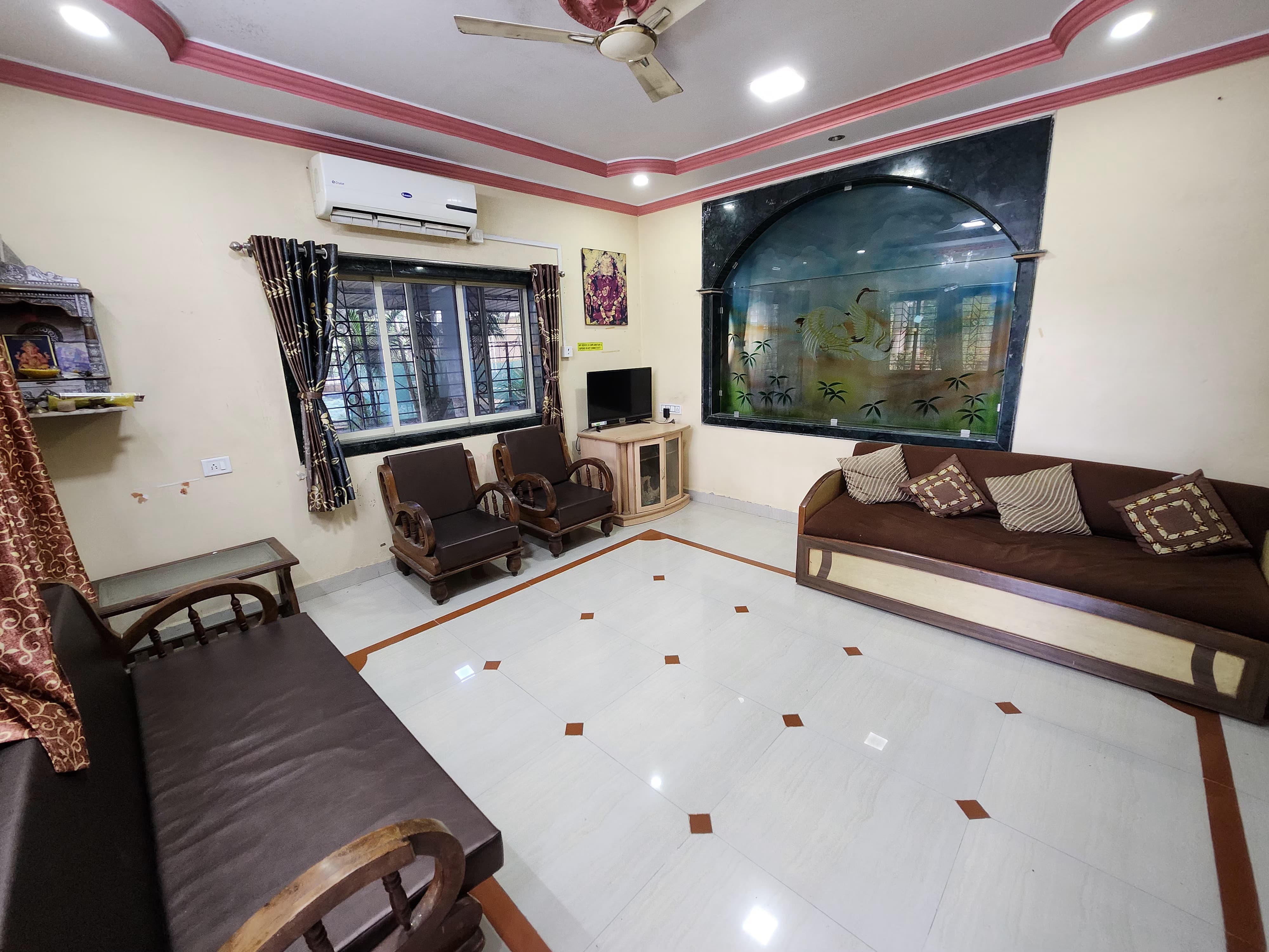 Aaram Bunglow (5BHK with badhtub) 1