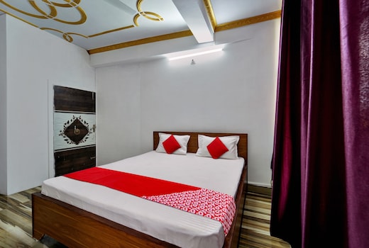 Super Hotel O Mahal Inn