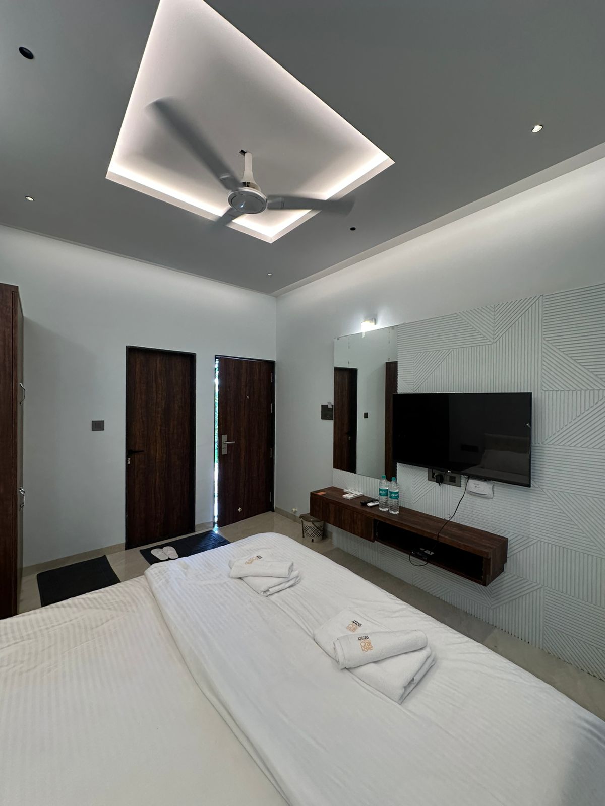 Tatvam Resort - Tap to explore photos