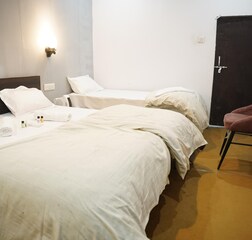 Sangam Vihar ( Luxury Cottage )