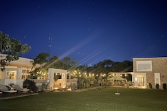 Luxury Hideaway for Hearts and Families, Jim Corbett (Ramnagar)