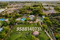 Royal Stay farmhouse Aravali, Gurgaon