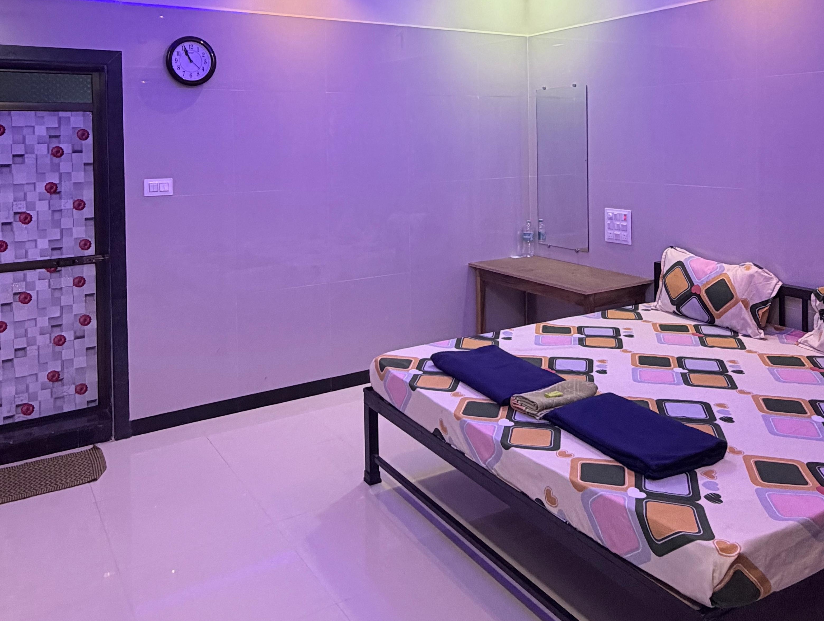 Deluxe Ac Room 1