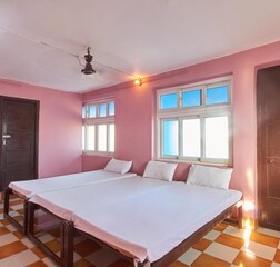 Non A/C Double Sharing Room