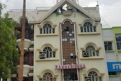 Hotel ramkrishna, Wardha