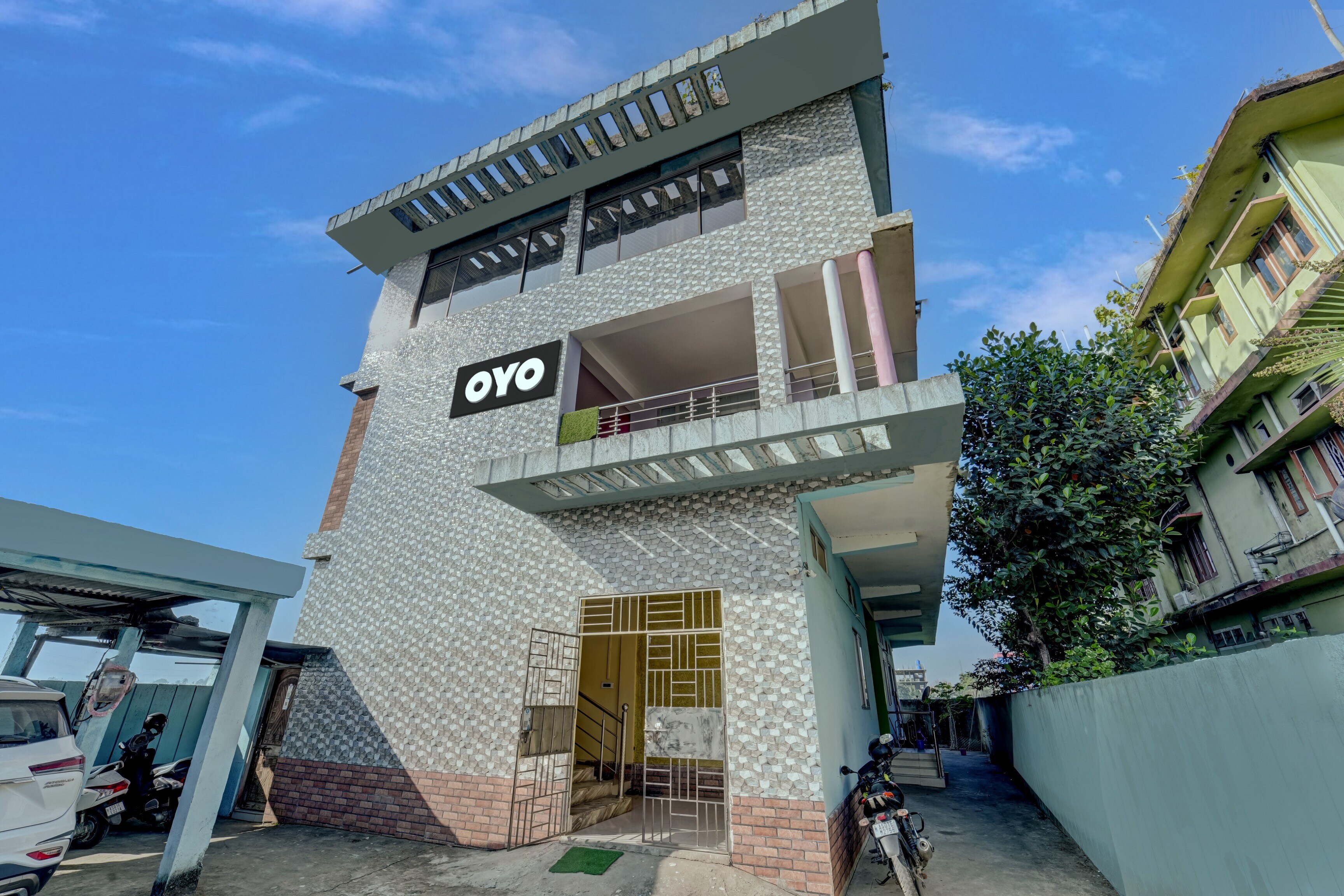 Hotel O Home Trimurti guest house - Tap to explore photos