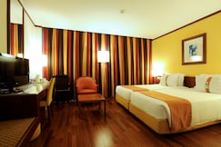 Holiday Inn Lisbon Continental, Lisbon