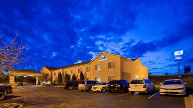 Best Western Lawrenceburg Inn - Tap to explore photos