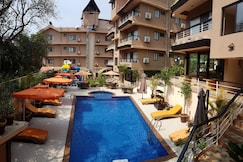 La Sunila Suites Baga by WSI., Goa