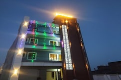 keshav hotel and lawn, Lucknow