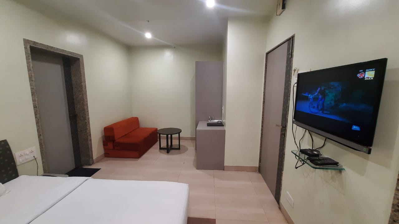 Hotel Mantralaya 4