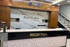 Hotel Silver Stone, Dehradun