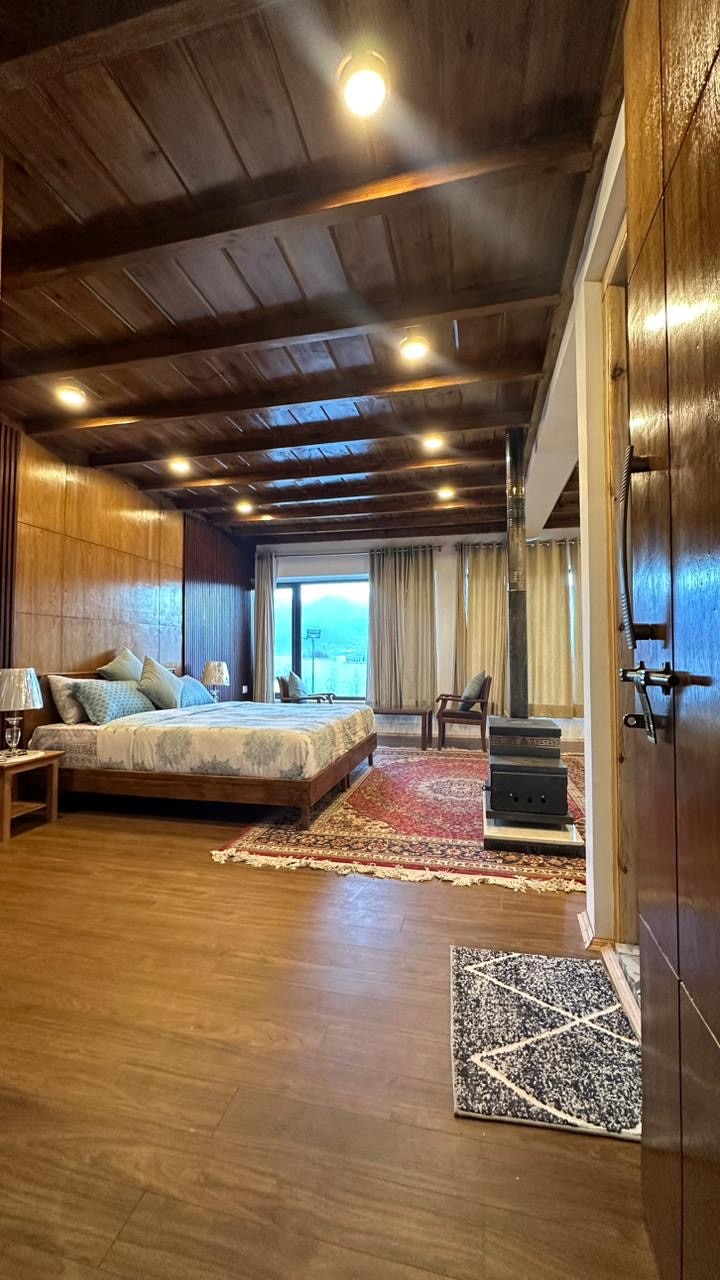 Saboo Home 3bhk - Tap to explore photos