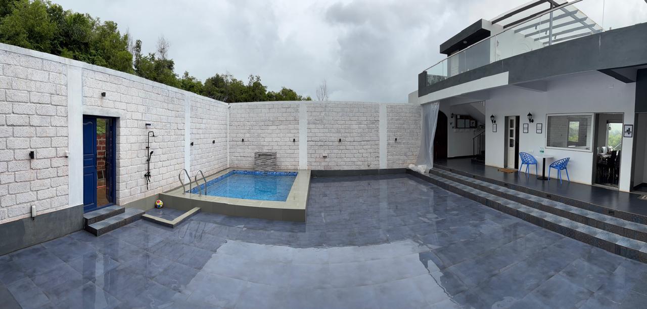 Casa Oceanus - Pool View Room - Ganpatipule