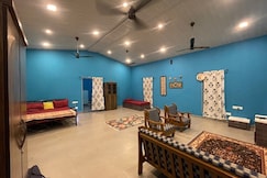 Rhythm Villa with Huge Hall and Garden, Vengurla