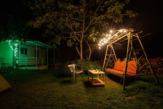 CosmicStays Lazy River Cottage Stargazers Paradise