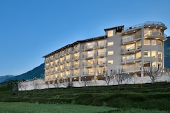 juSTa Grand View Resort & Spa, Manali (Centrally Heated Resort), Manali