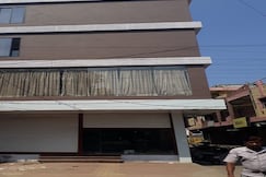 Charvi Hotel and Restaurant, Rajpur