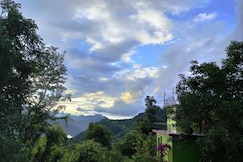 Ekant Guest House, Dadahu