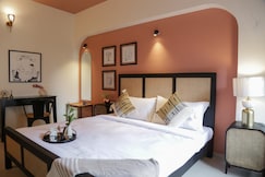 Archwood 2 BHK by Monte Villina, Lavasa