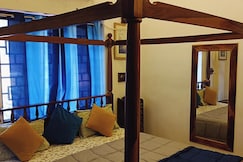 villa with pool near purandar  saswad, Bhor