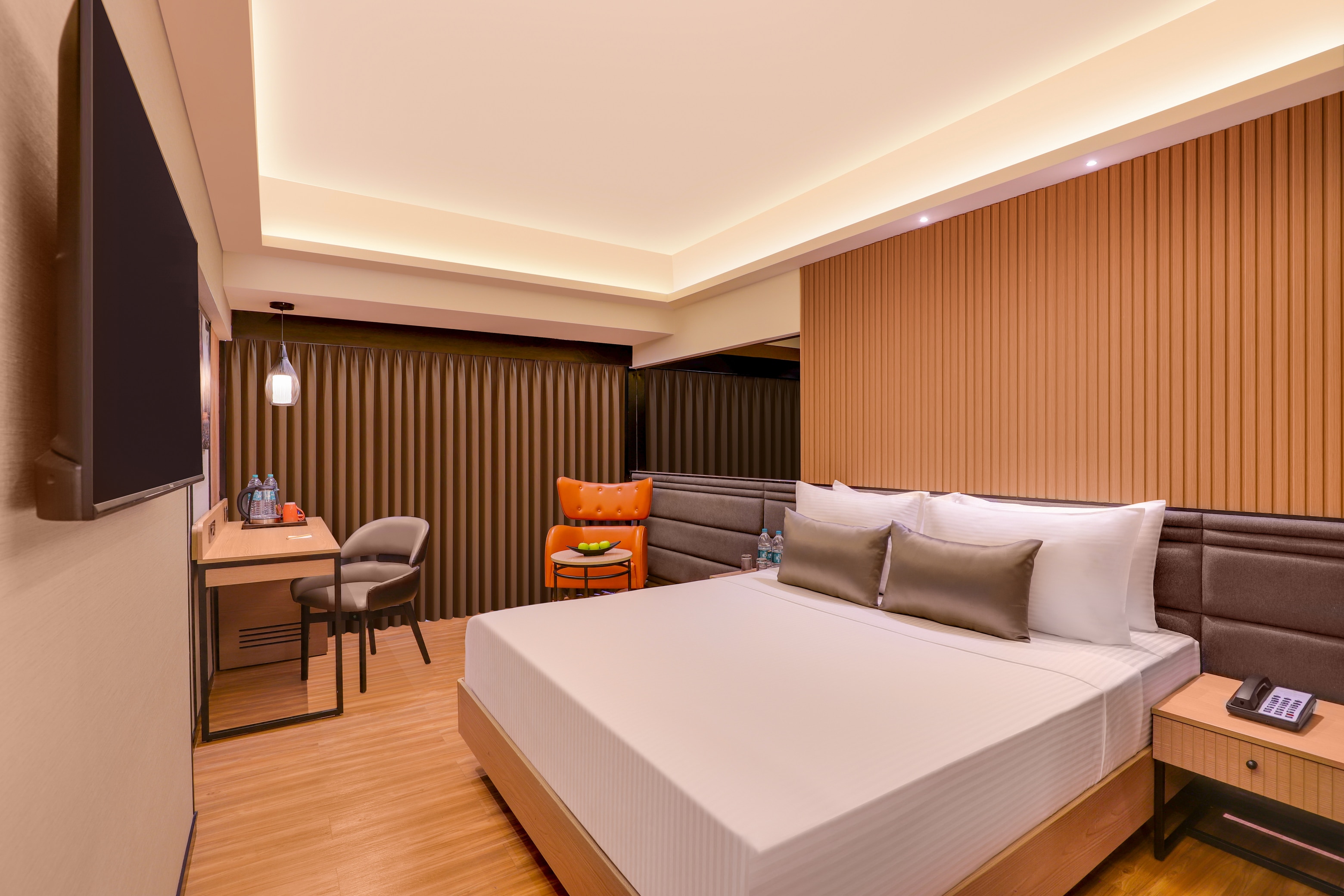 Executive Queen Room 1