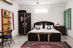 Spacious Private Room Near Hawa Mahal Jaipur, Jaipur