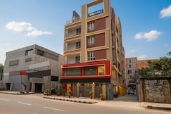 FabHotel Lake View Topsia - China Town, Kolkata