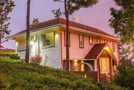 Samarakshitha 5 BR  Tea Estate Villa