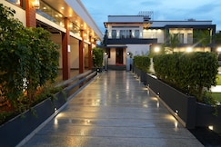 Socials Farm, Bangalore