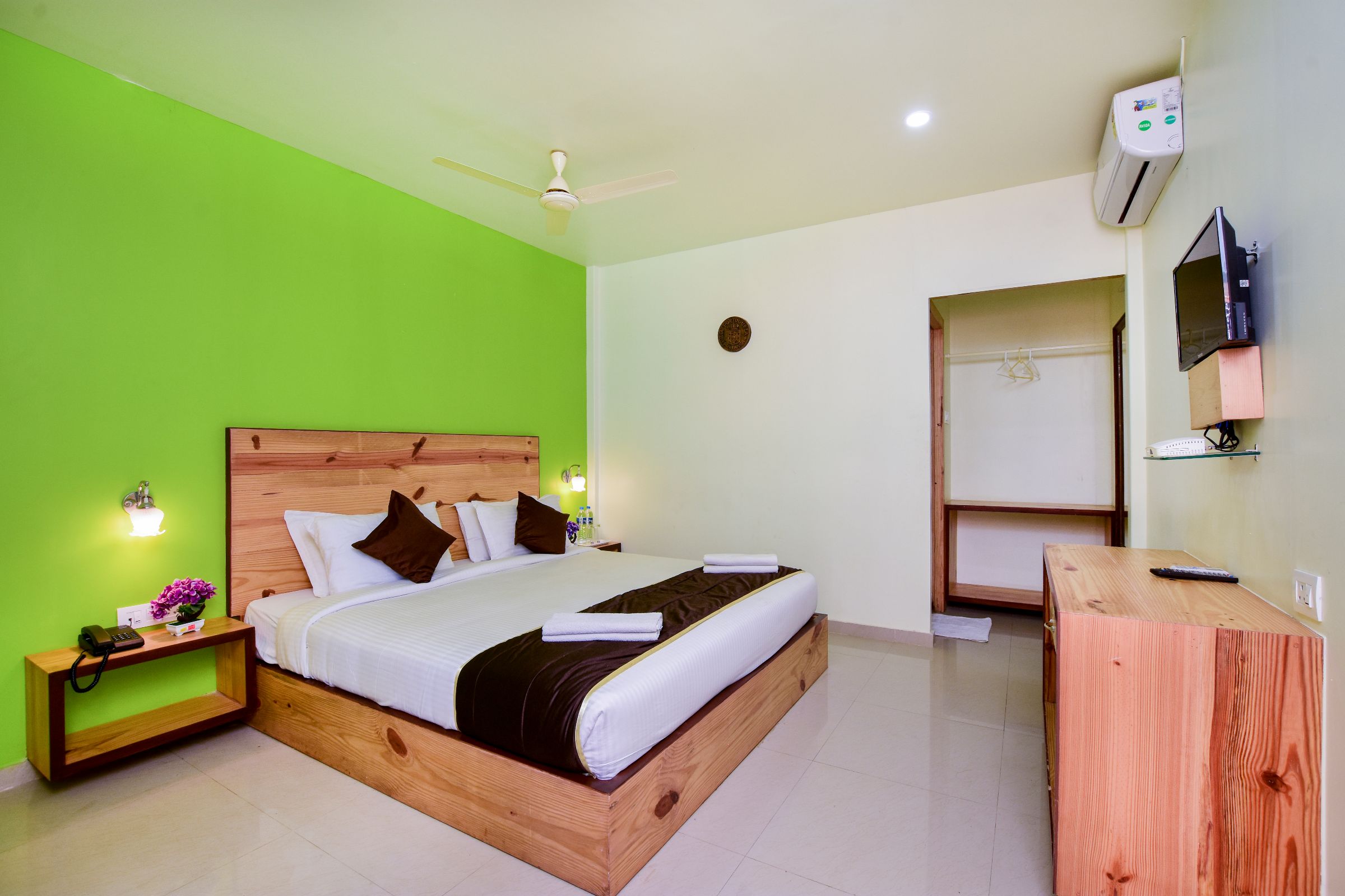 Gulmohar Cottages Calangute Goa Goa Cottage Price Address Reviews