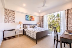 tisyastays | Elegant 1BHK Apartment with Infinity Pool, 5mins to beach, Goa