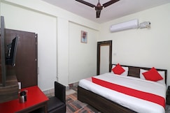 New Shanti Hotel, Prayagraj