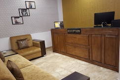 Hotel Standard and Restaurant, Srinagar