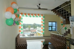 HOTEL NAVRANG, Parasia